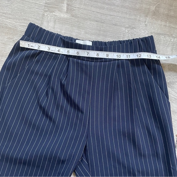 Pinstripe trousers, minimum (danish) - Picture 3 of 5